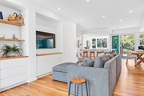 EXCEPTIONAL MOOLOOLABA BEACH APT-BEACH01