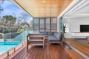 EXCEPTIONAL MOOLOOLABA BEACH APT-BEACH01