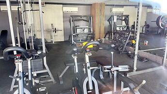 Spacious 3 Bedroom Appartement Avida
