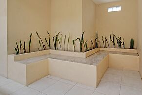 OYO Life 93034 Ayri Home