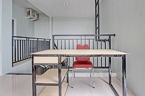 OYO Life 93034 Ayri Home