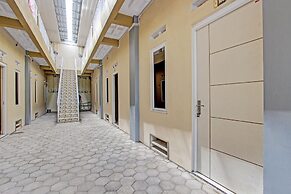 OYO Life 93034 Ayri Home