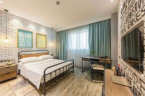 Shanghai Vintage Hotel Disneyland Branch