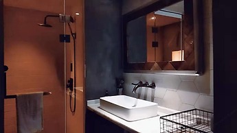 Shanghai Vintage Hotel Disneyland Branch