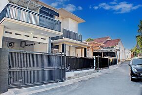 OYO Life 93138 Anugrah Kost Syariah