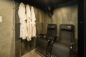 B/C APARTMENT Asakusa Hanazono Dori Hotel with Rental Car and Sauna