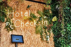 B/C APARTMENT Asakusa Hanazono Dori Hotel with Rental Car and Sauna