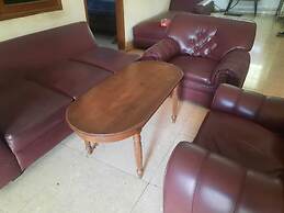 OYO Life 93160 Kost Jenny Karawang