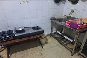 OYO Life 93160 Kost Jenny Karawang