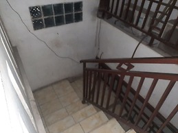 OYO Life 93160 Kost Jenny Karawang