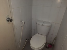 OYO Life 93139 Apartemen Grand Sentraland By Evi