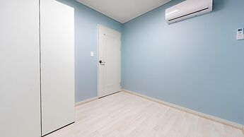 Anmyeondo Town 1967 Dog Pool Villa