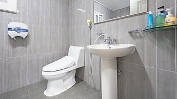 Anmyeondo Town 1967 Dog Pool Villa