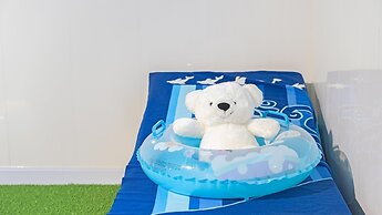 Anmyeondo Town 1967 Dog Pool Villa