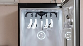 Anmyeondo Town 1967 Dog Pool Villa