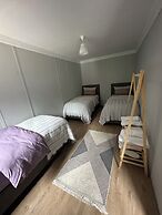 Mariposa Luxury House