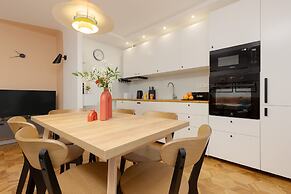 Family Apartment With Balcony by Renters