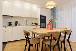 Family Apartment With Balcony by Renters