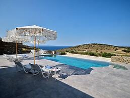 La Vitalite Luxury Villa in Paros