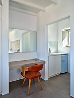 La Vitalite Luxury Villa in Paros