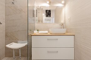 Spacious 2 Bedroom Apartment by Renters