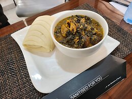 De Phantom Continental Hotel Lekki