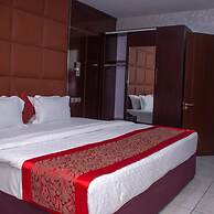 De Phantom Continental Hotel Lekki