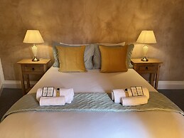 St Cuthbert St Royal Suites