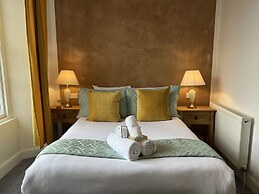 St Cuthbert St Royal Suites