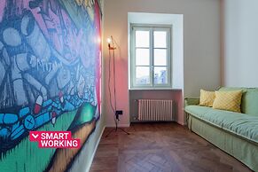 Graffiti Apartment by Wonderful Italy