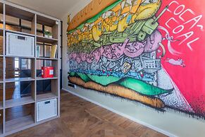 Graffiti Apartment by Wonderful Italy