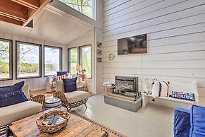 'the Chalet on Sinclair' w/ Private Dock & Kayaks!