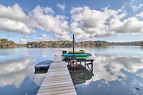 'the Chalet on Sinclair' w/ Private Dock & Kayaks!