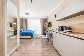 Blue Seashell Studio by Renters