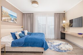 Blue Seashell Studio by Renters