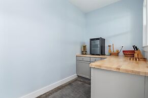 Waterfront Bliss: Ultimate Tilghman Retreat 4 Bedroom Home by RedAwnin