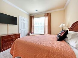 Tuscan Dream 2 Bedroom Condo by RedAwning