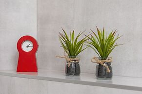 Avia Apartment in Krakow by Renters