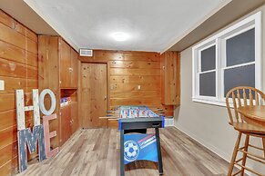 Downtown 2 Story Property 2 Bedroom Apts by RedAwning