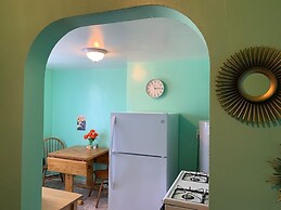 Beach Side Studio #4 1 Bedroom Apts by RedAwning