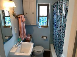 Break Side Studio #5 Apts by RedAwning