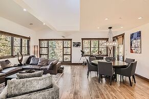 4418 Columbine Drive 4 Bedroom Home by RedAwning