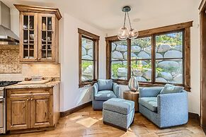 4418 Columbine Drive 4 Bedroom Home by RedAwning