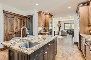 4418 Columbine Drive 4 Bedroom Home by RedAwning