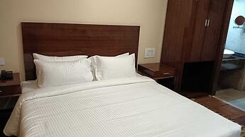 Hotel Layalee Grande Chennai