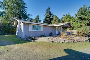 Gig Harbor Vacation Rental Home: 1 Mi to Uptown!