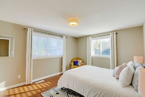 Gig Harbor Vacation Rental Home: 1 Mi to Uptown!