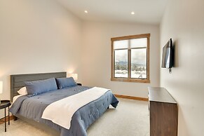 Winter Park Retreat: Balcony, Hot Tub & Fireplace!