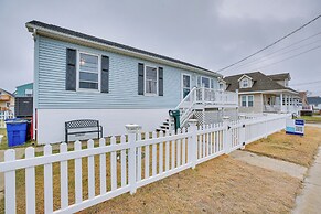 Beach House w/ Private Pool in North Wildwood