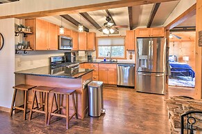 Lake Winnipesaukee Getaway w/ Private Beach Access